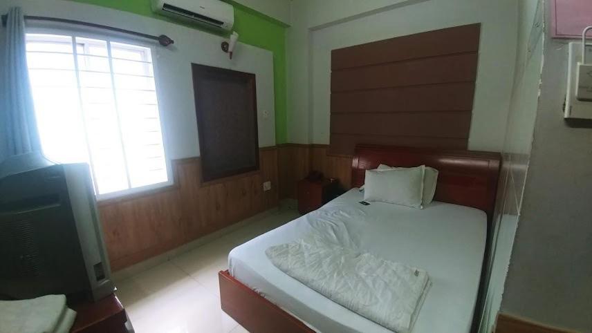 Khach San Huynh Anh * Ho Chi Minh City